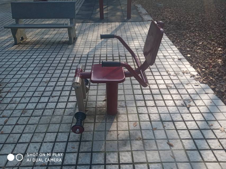 膝關(guān)節(jié)康復(fù)器