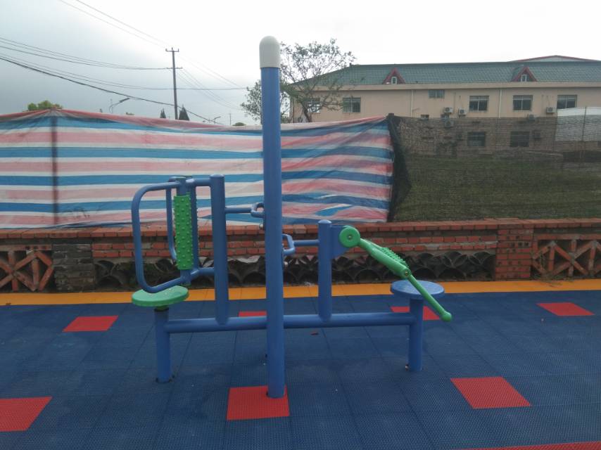 雙立柱腰背按摩器 雙立柱腰背按摩器