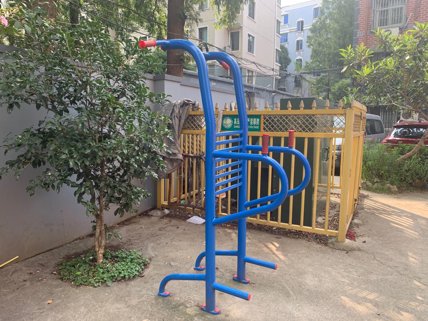 多功能訓(xùn)練器 多功能訓(xùn)練器