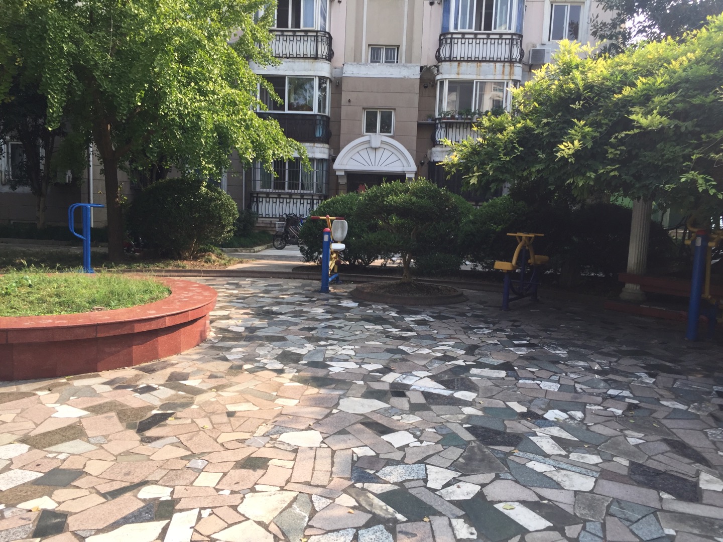 寶島世紀(jì)苑健身點(diǎn)