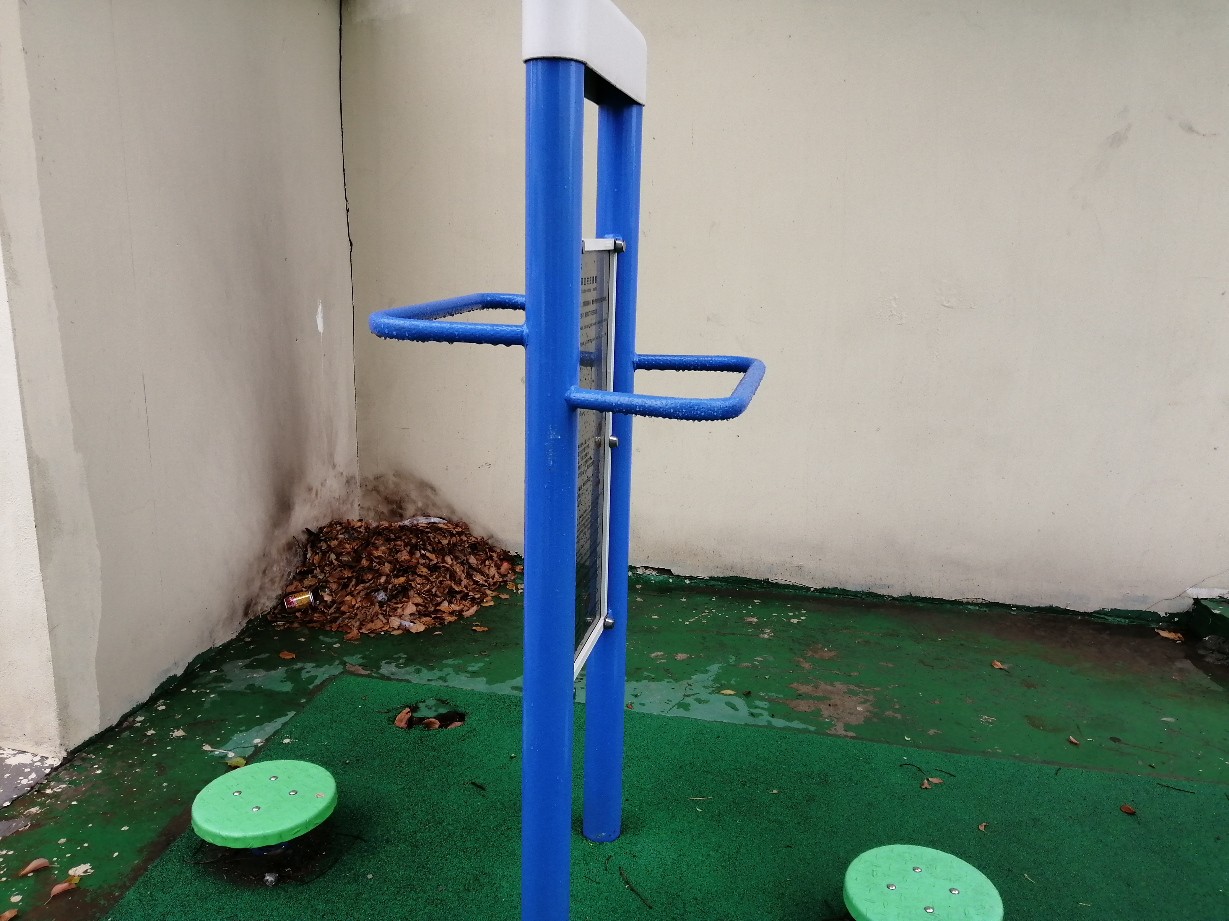 雙立柱扭腰器 雙立柱扭腰器