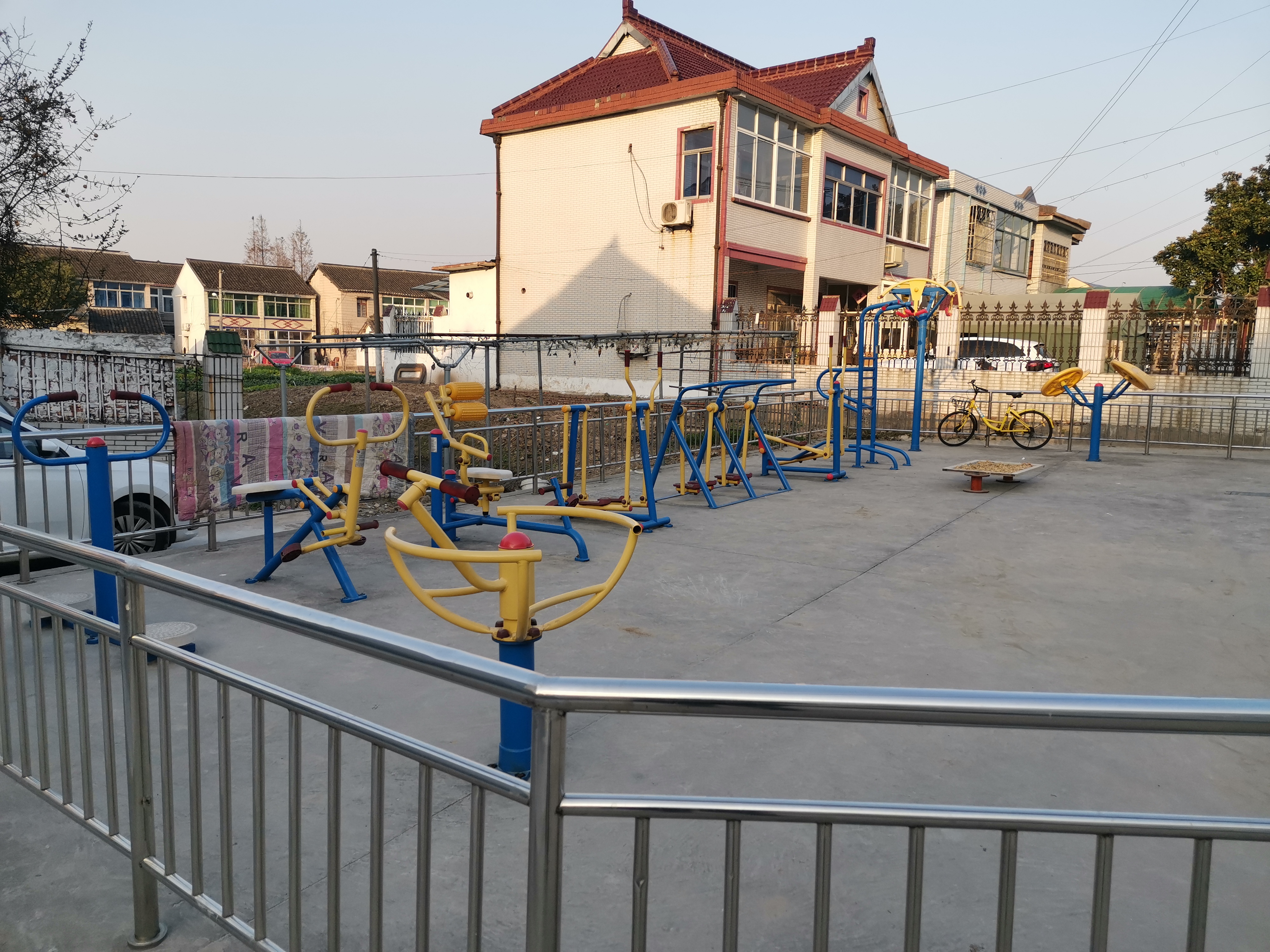 沔北居委健身苑點(diǎn)