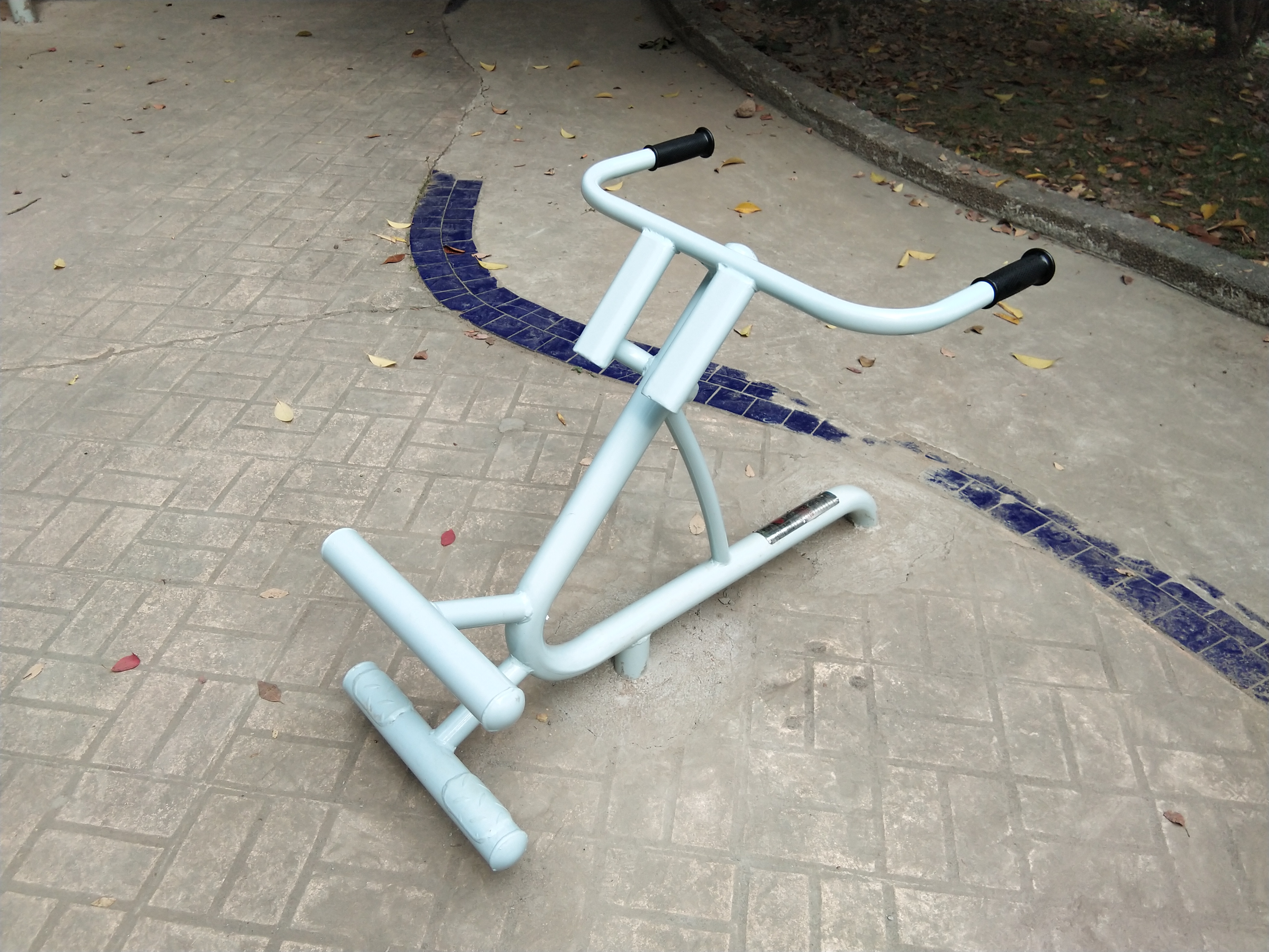 腹背訓(xùn)練器