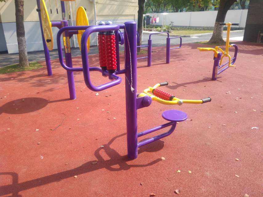 腰背按摩器 腰背按摩器