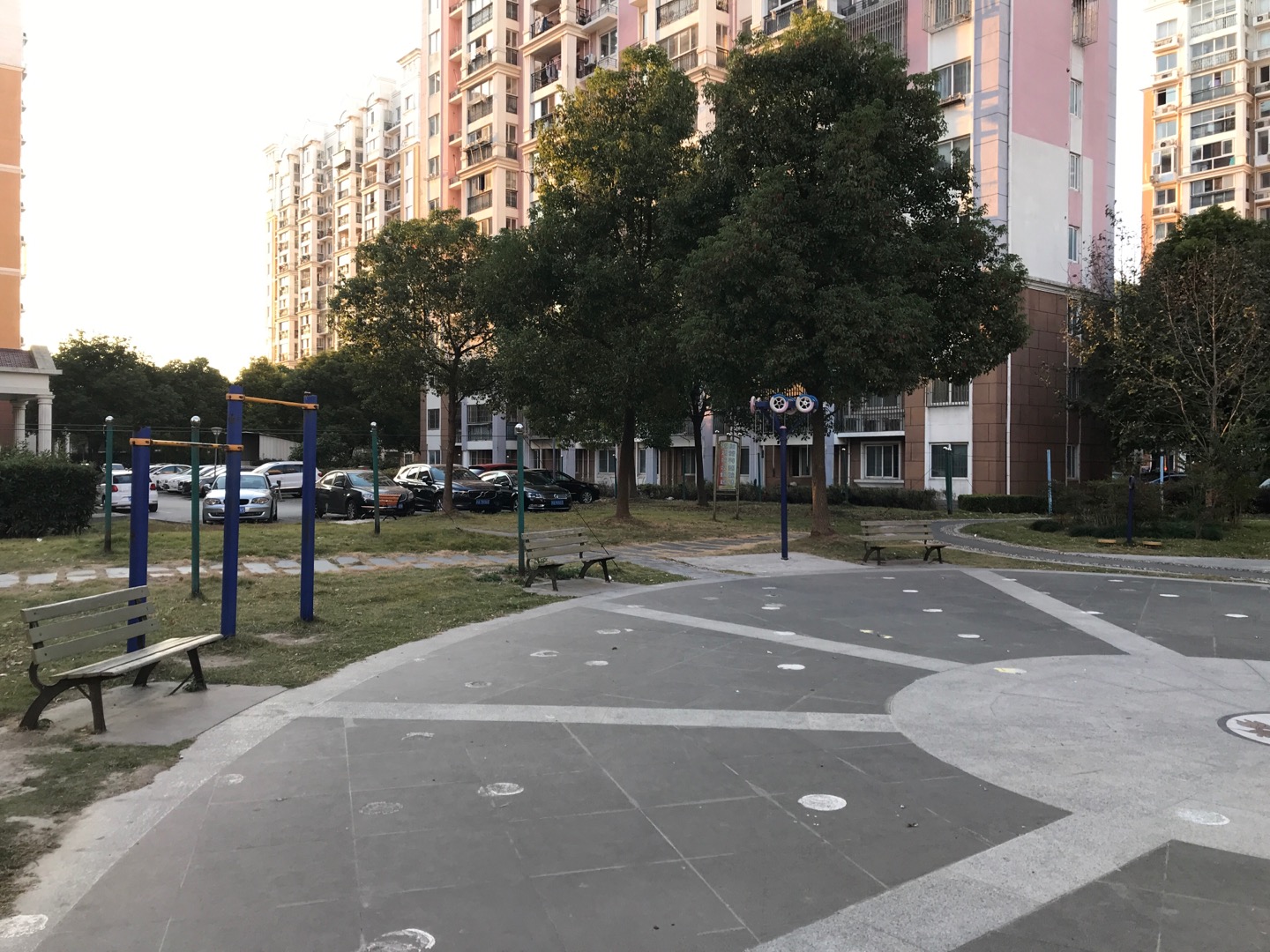 千匯三村千匯路581弄30號旁健身路徑