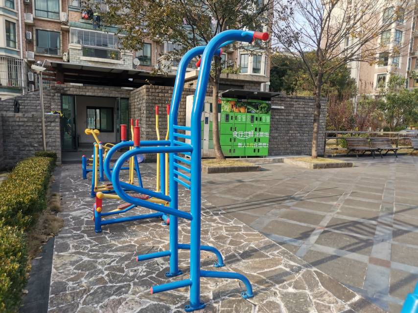 多功能訓(xùn)練器 多功能訓(xùn)練器