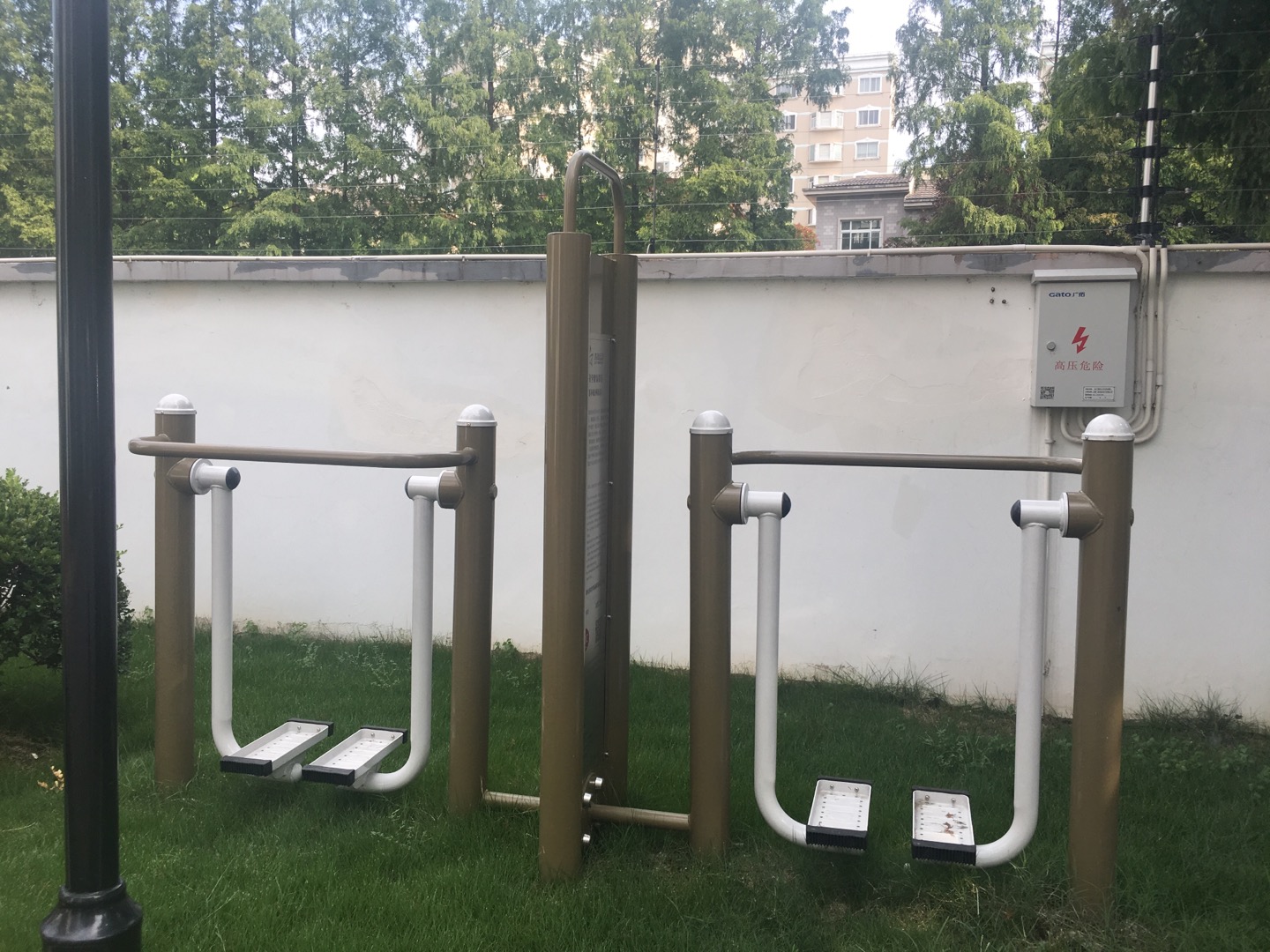 雙位漫步機(jī) 雙位漫步機(jī)