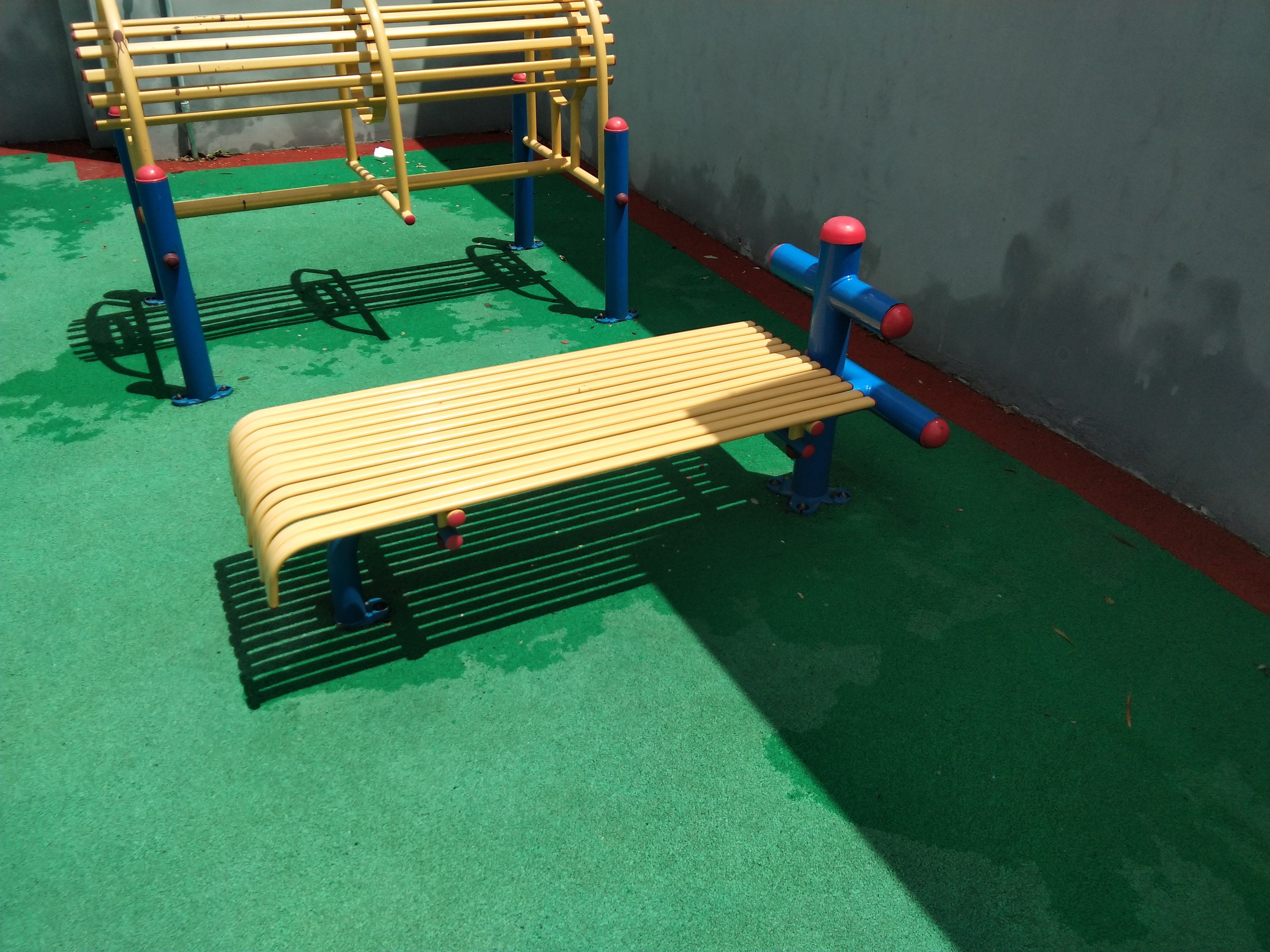 仰臥起坐板 仰臥起坐板