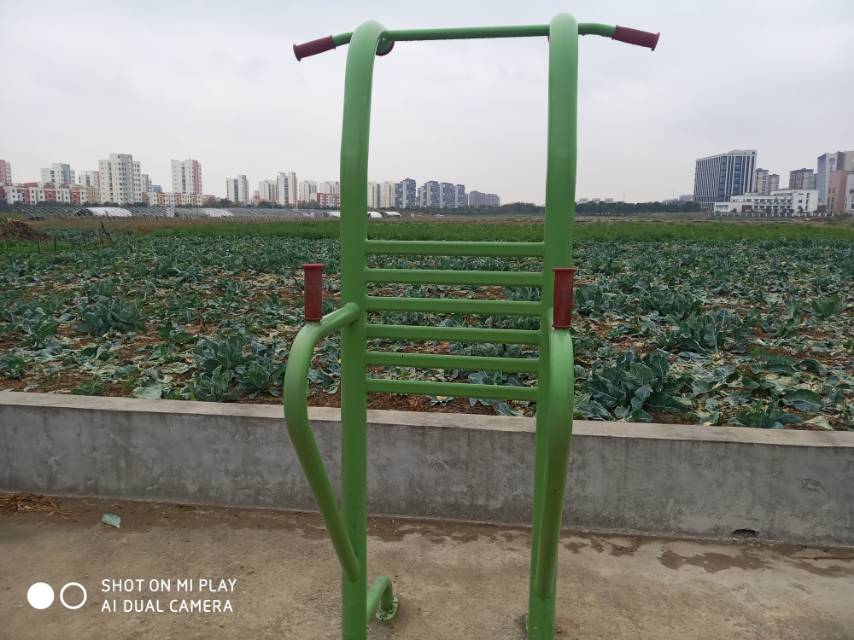 多功能訓(xùn)練器