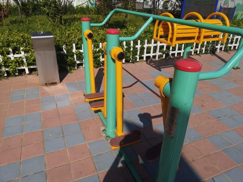 兩聯(lián)漫步機(jī) 兩聯(lián)漫步機(jī)