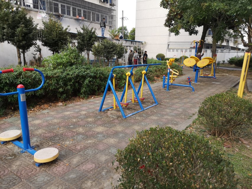 川六公路2001弄健身點(diǎn)