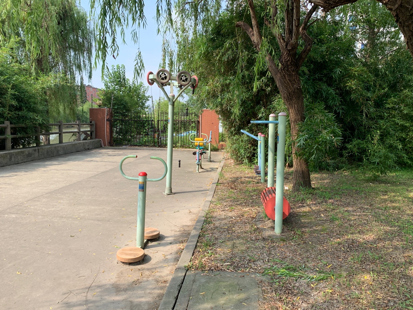 寶地綠洲健身點(diǎn)