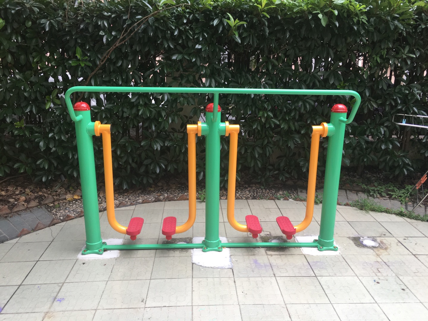 兩聯(lián)漫步機(jī) 兩聯(lián)漫步機(jī)