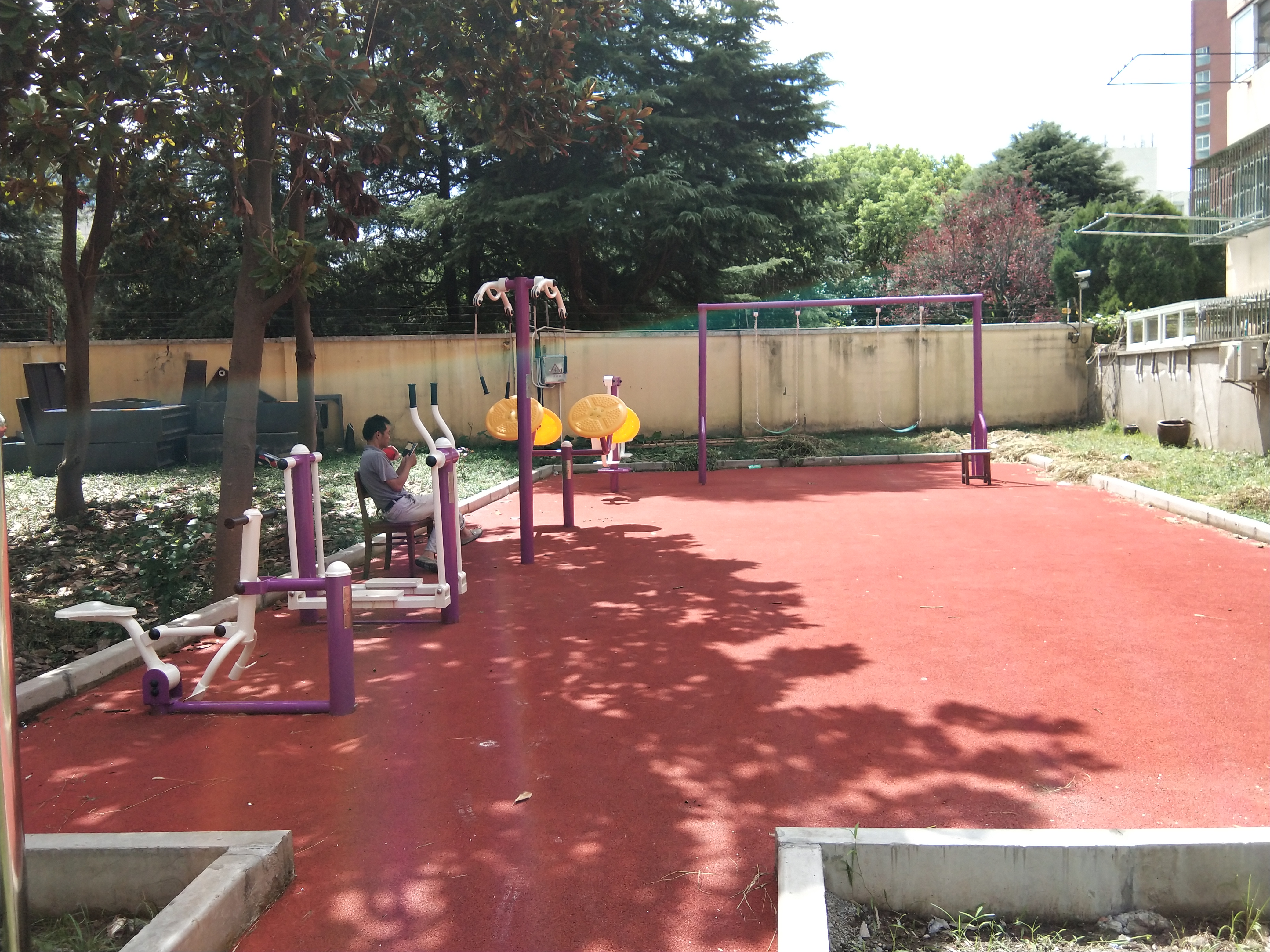 報(bào)春四村健身點(diǎn)