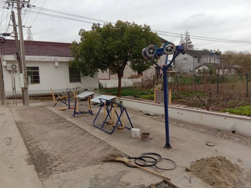 浦東新區(qū)川沙新鎮(zhèn)陳橋路10組全民健身苑點