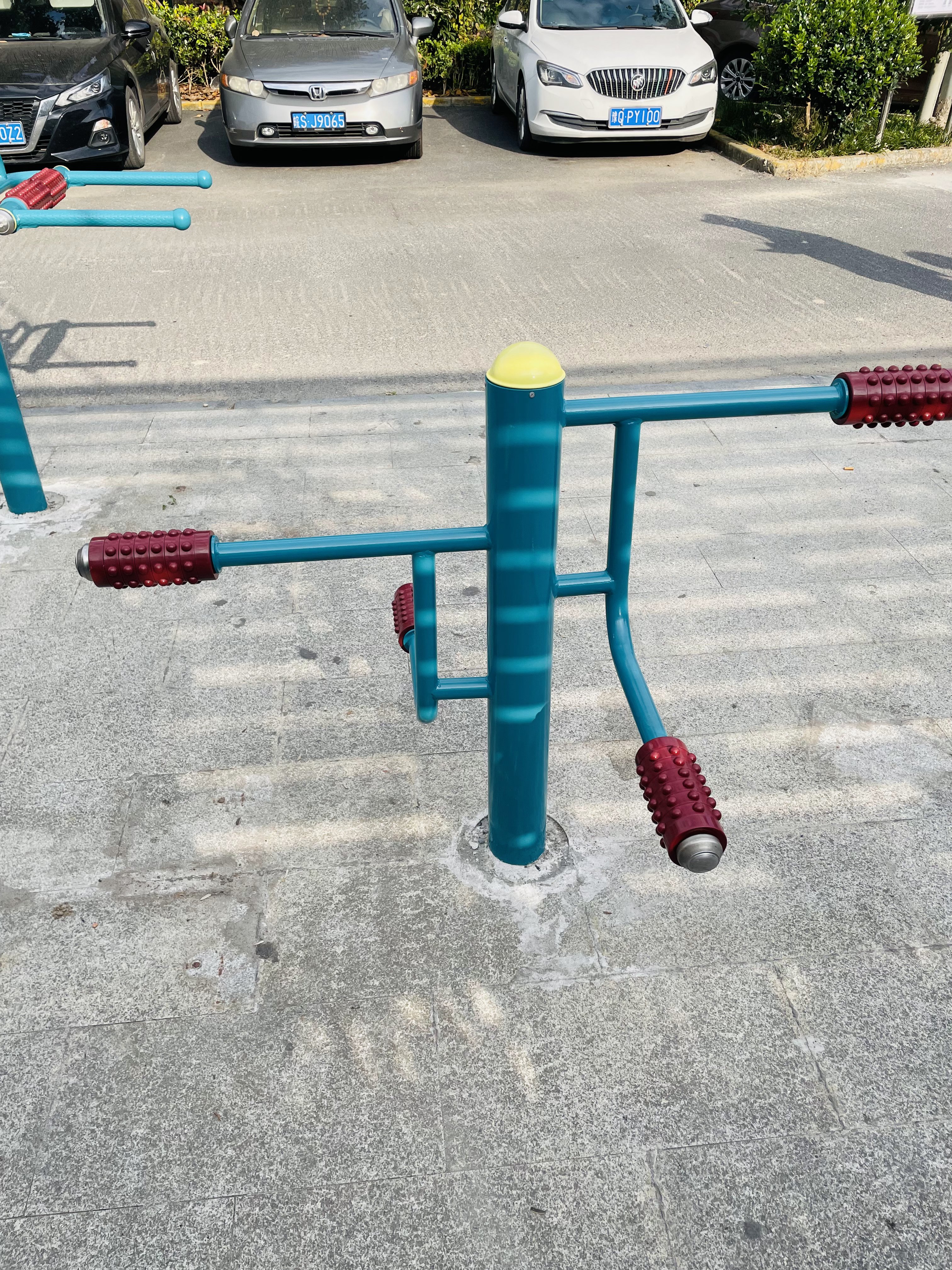 四級壓腿按摩器