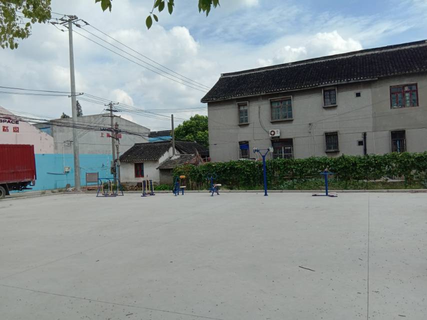 錢(qián)橋村四組健身點(diǎn)