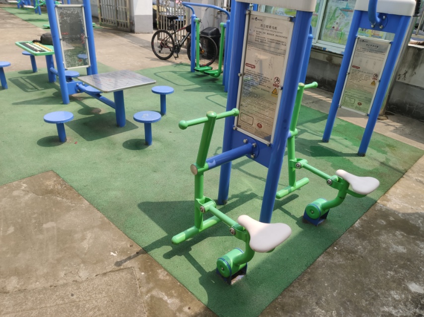 雙立柱騎馬機(jī) 雙立柱騎馬機(jī)