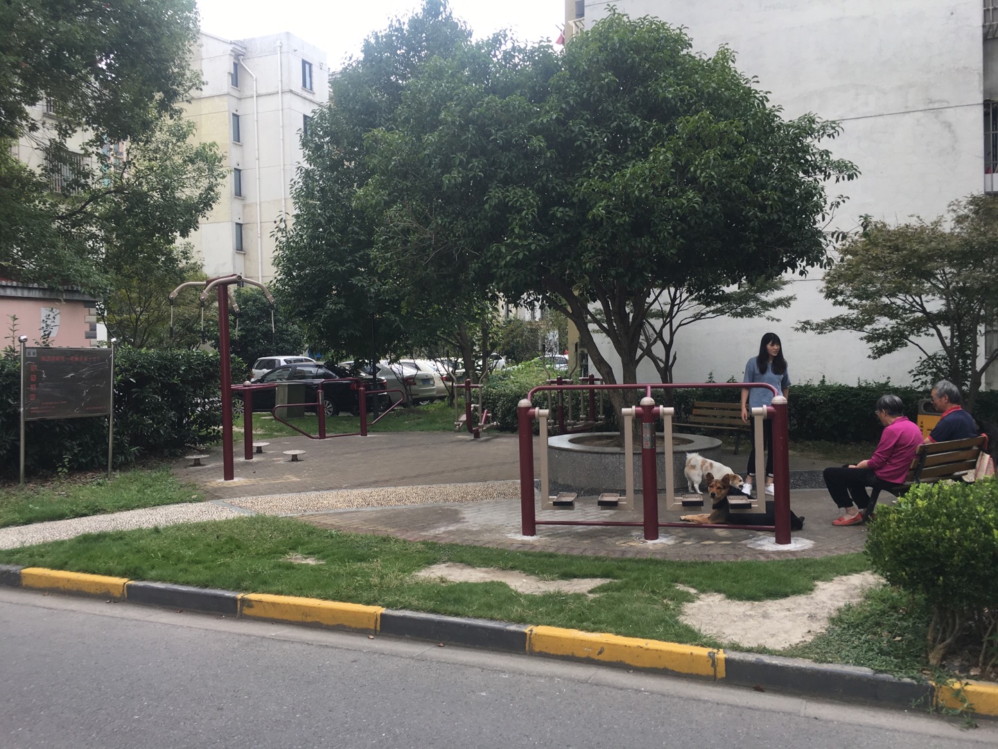 新凱一村健身點(diǎn)