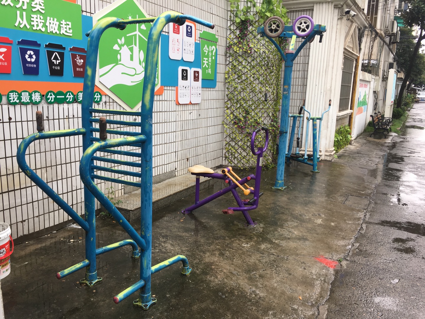 梅川社區(qū)健身苑點（1）