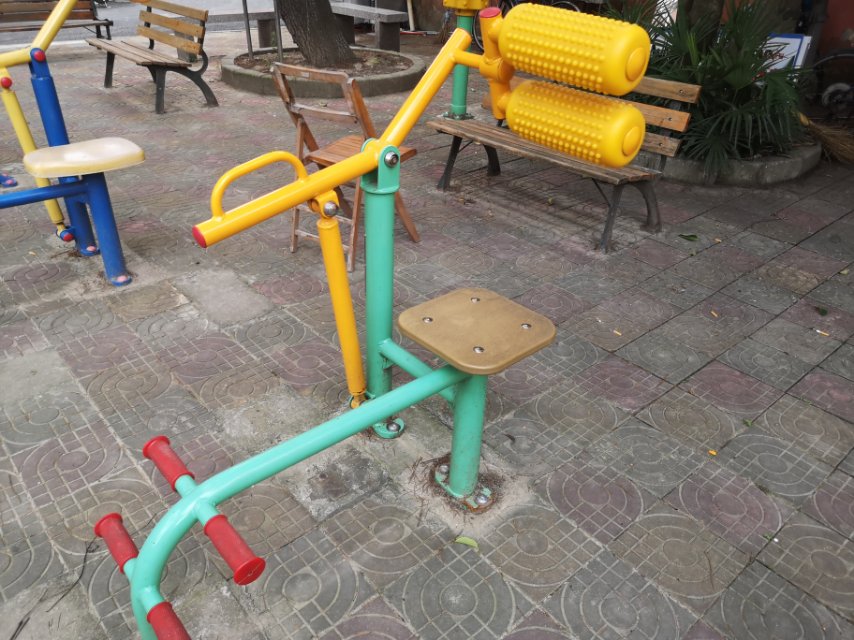 腹背鍛煉器 腹背鍛煉器