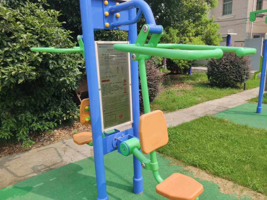 雙立柱拉力訓(xùn)練器