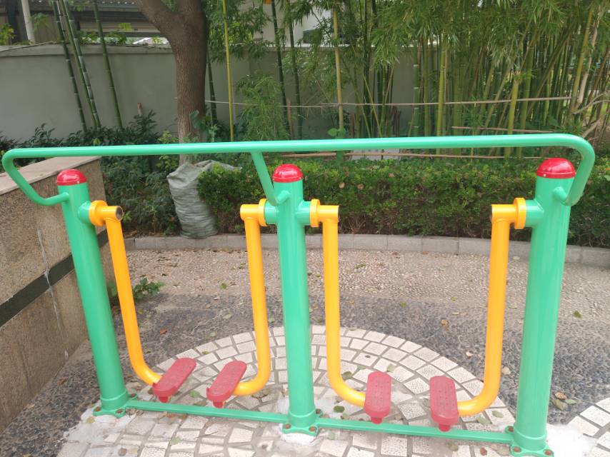 兩聯(lián)漫步機(jī) 兩聯(lián)漫步機(jī)