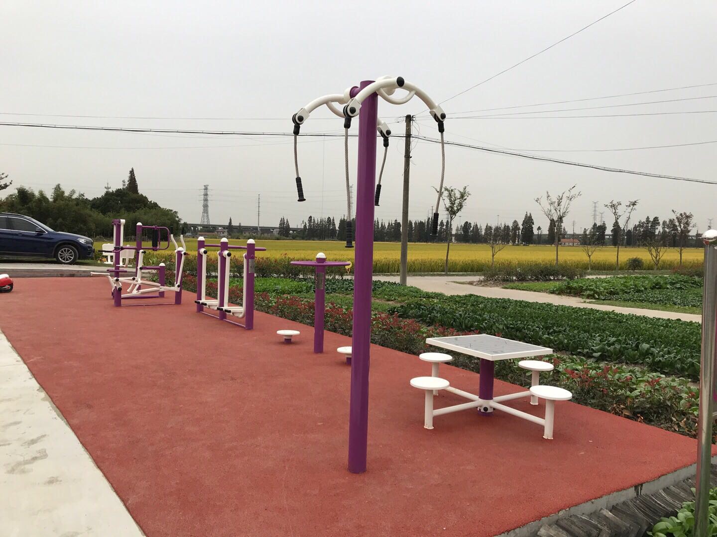 車墩鎮(zhèn)聯(lián)建村1隊益智健身點