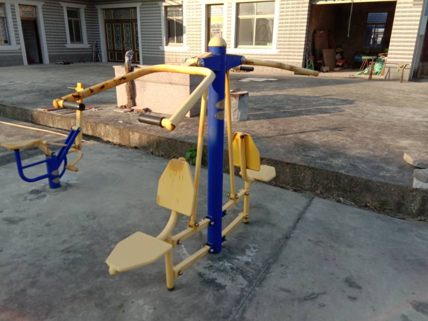 坐拉訓(xùn)練器 坐拉訓(xùn)練器