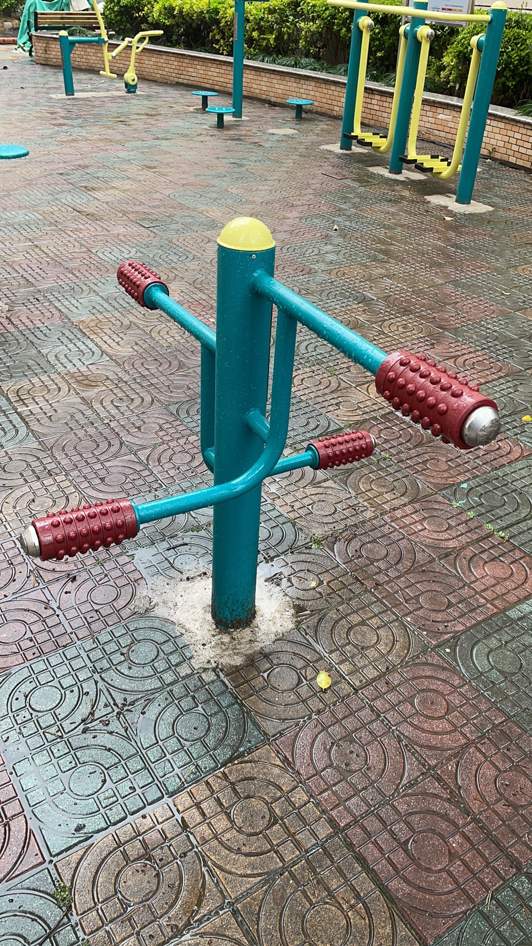 四級(jí)壓腿按摩器