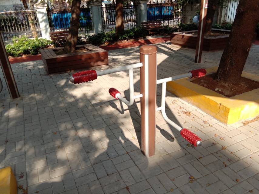 四級(jí)壓腿按摩器 四級(jí)壓腿按摩器