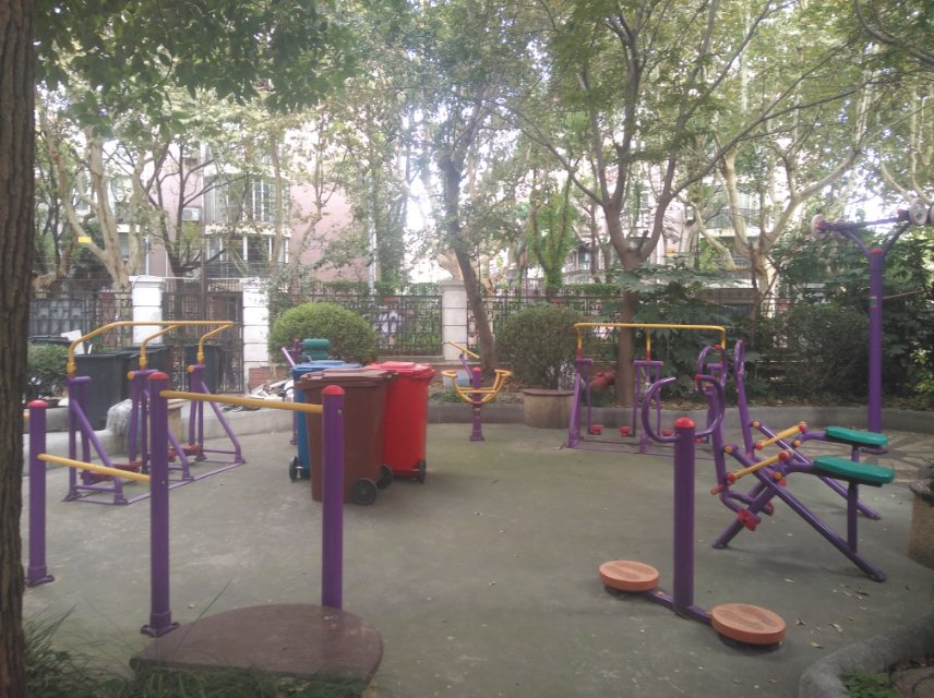 市三居委健身點(diǎn)D