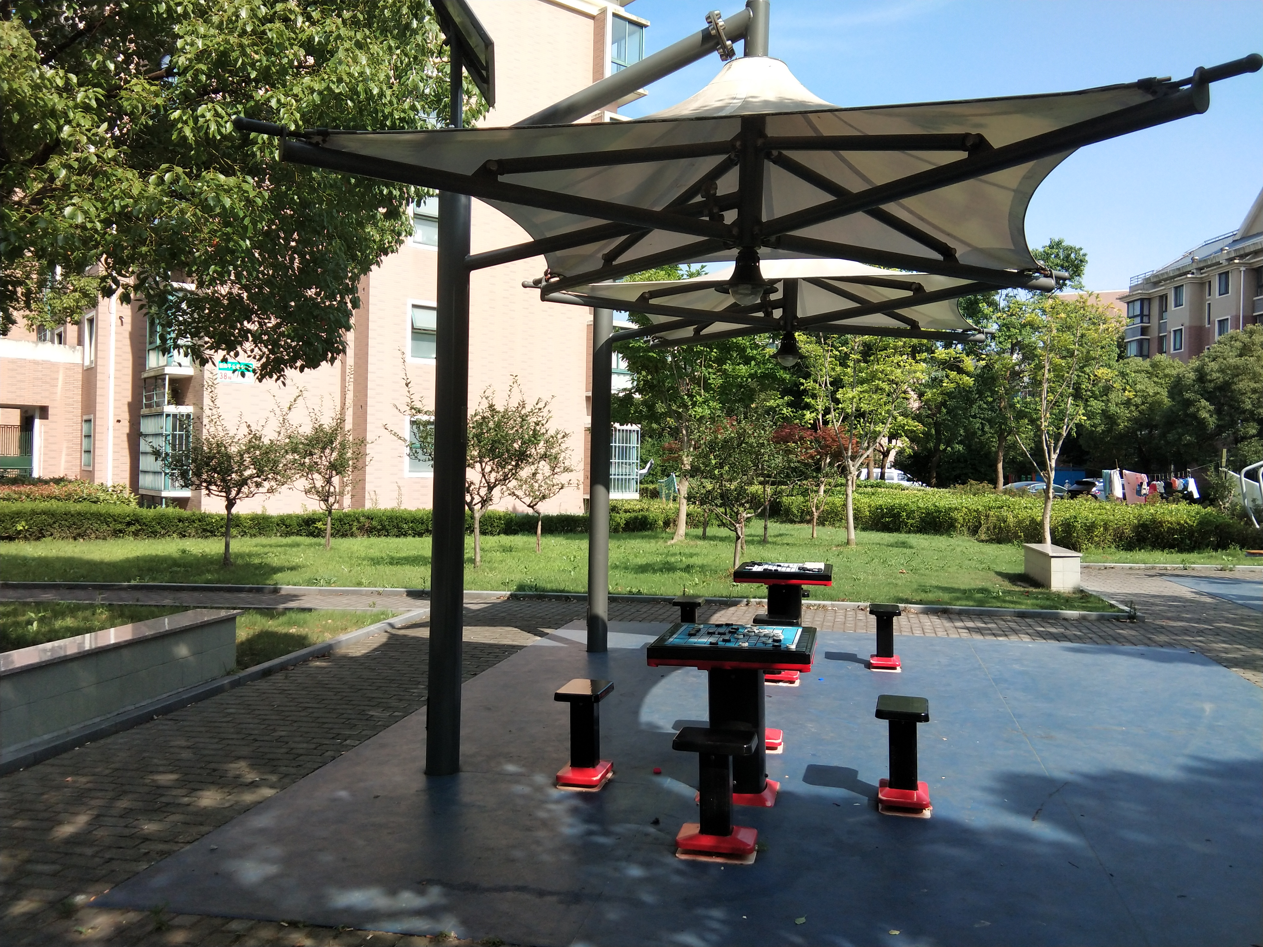 太陽能燈光遮陽棚 太陽能燈光遮陽棚