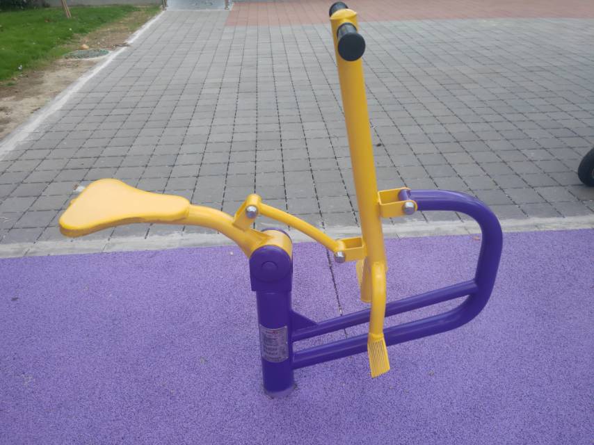 健騎機(jī) 健騎機(jī)