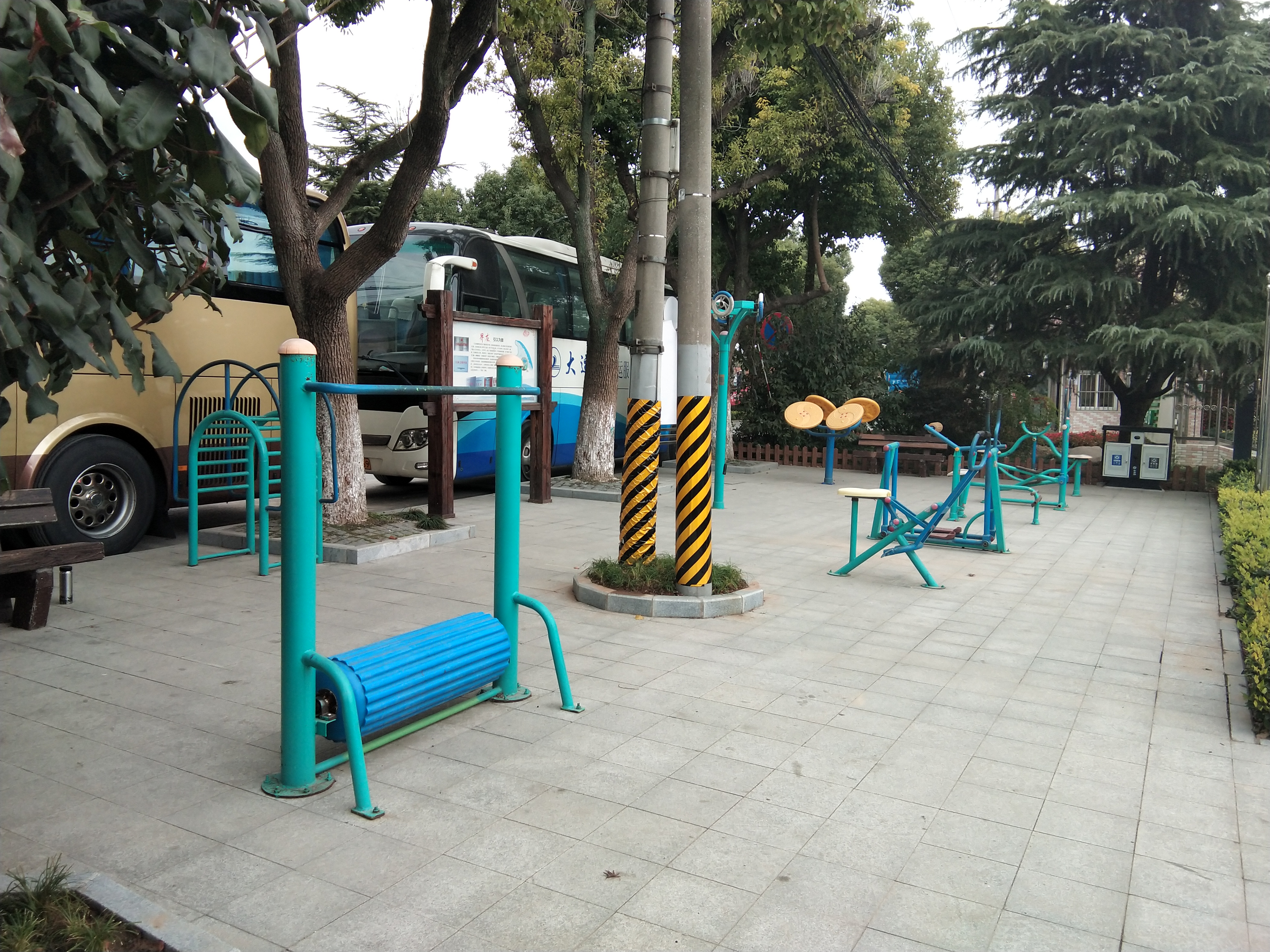 文化中心外健身苑