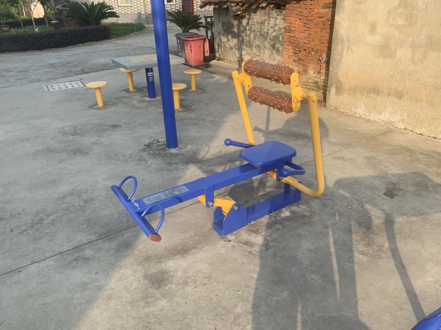 腹背屈伸訓(xùn)練器