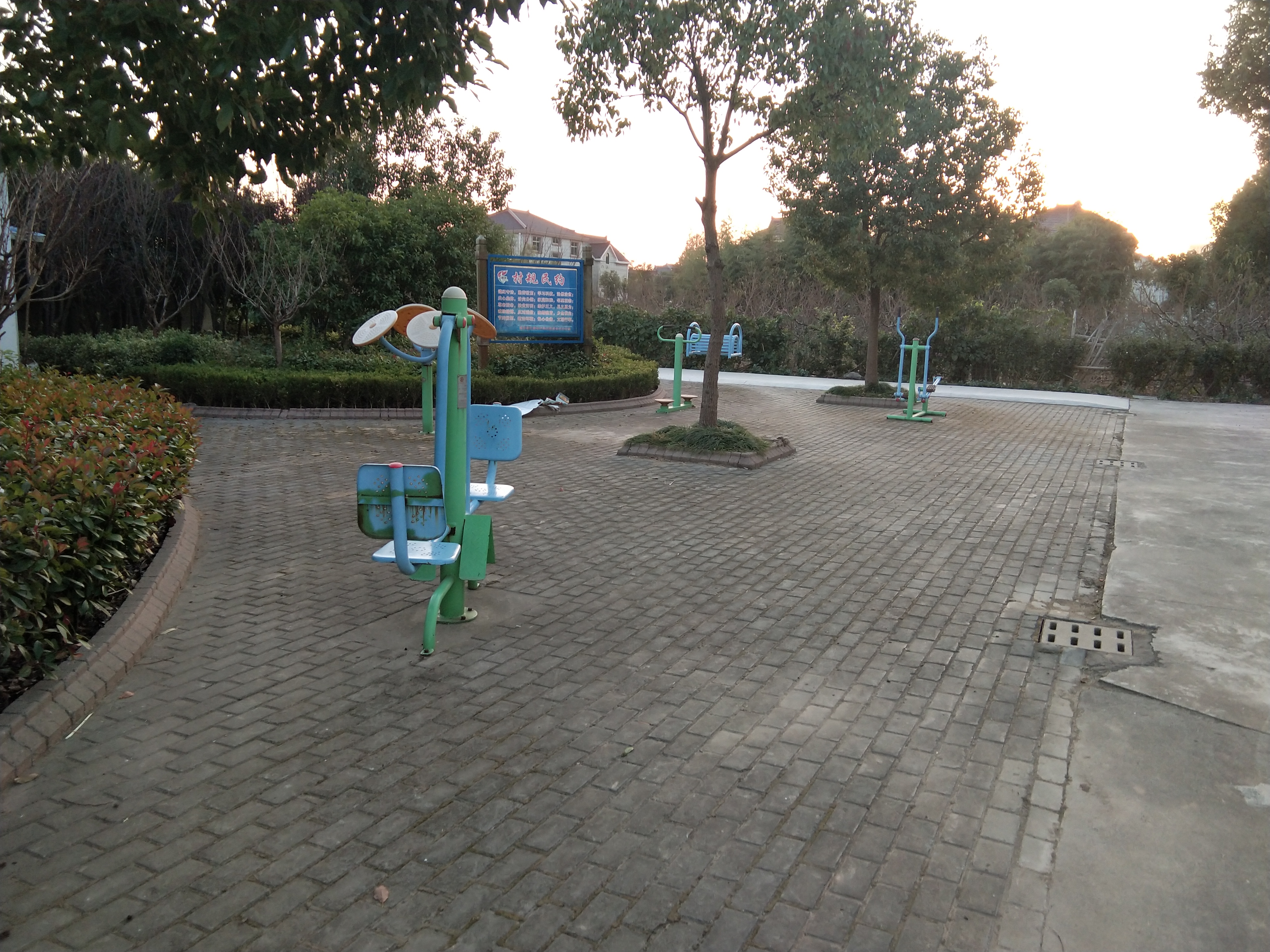 金建村公建配套健身苑點(diǎn)