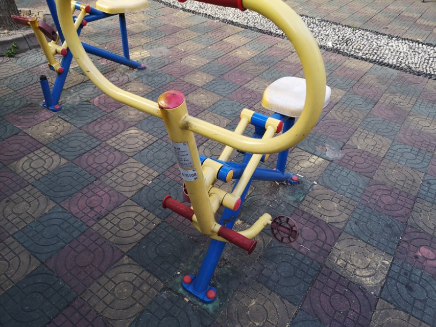 健騎機(jī) 健騎機(jī)