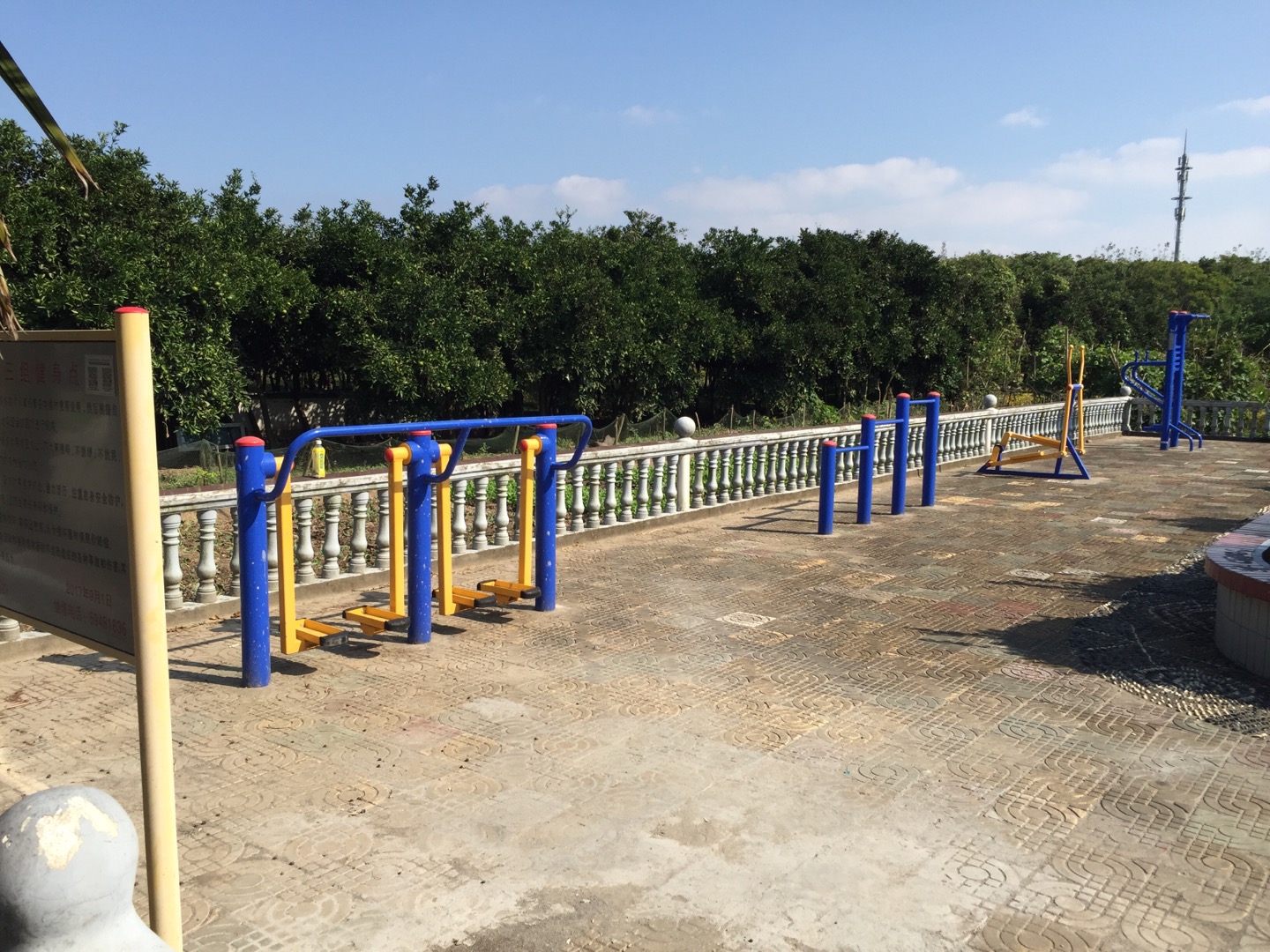新聯(lián)村三組健身點(diǎn)