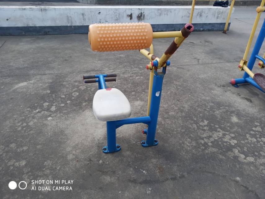 自重腰腹鍛煉器 自重腰腹鍛煉器