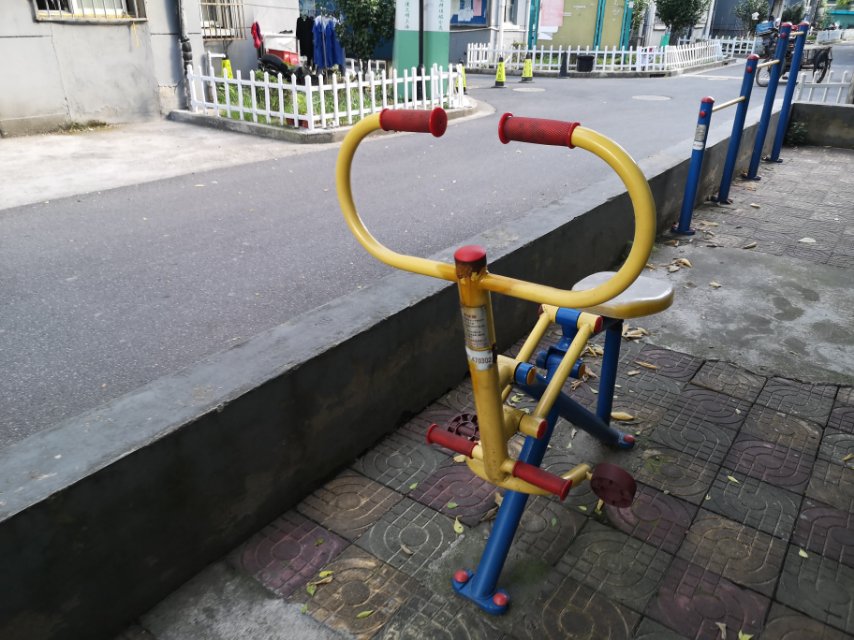 健騎機(jī) 健騎機(jī)