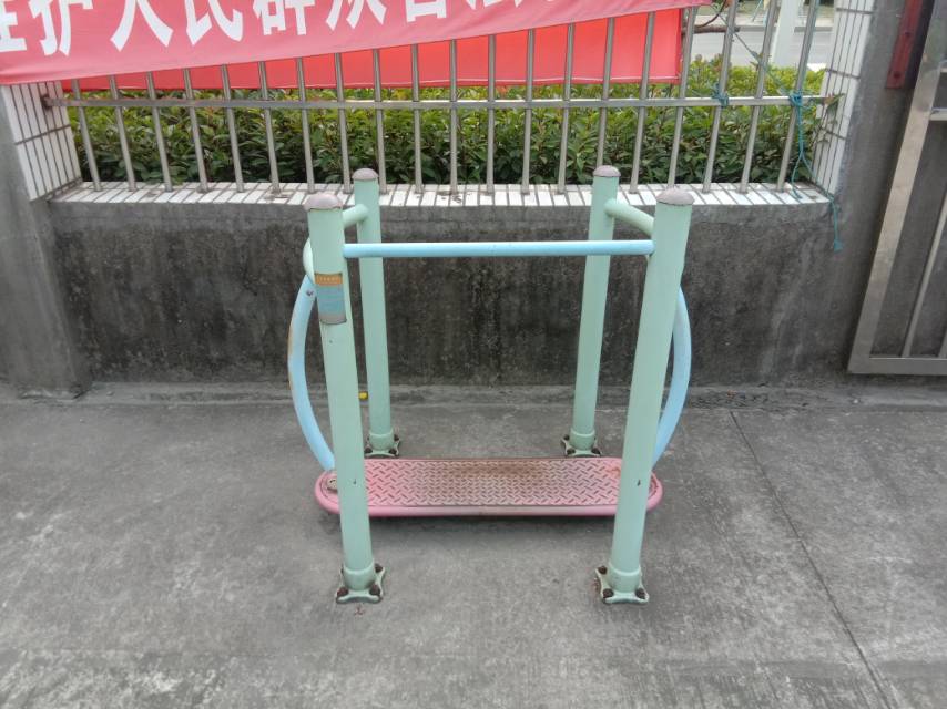 晃板健身器 晃板健身器