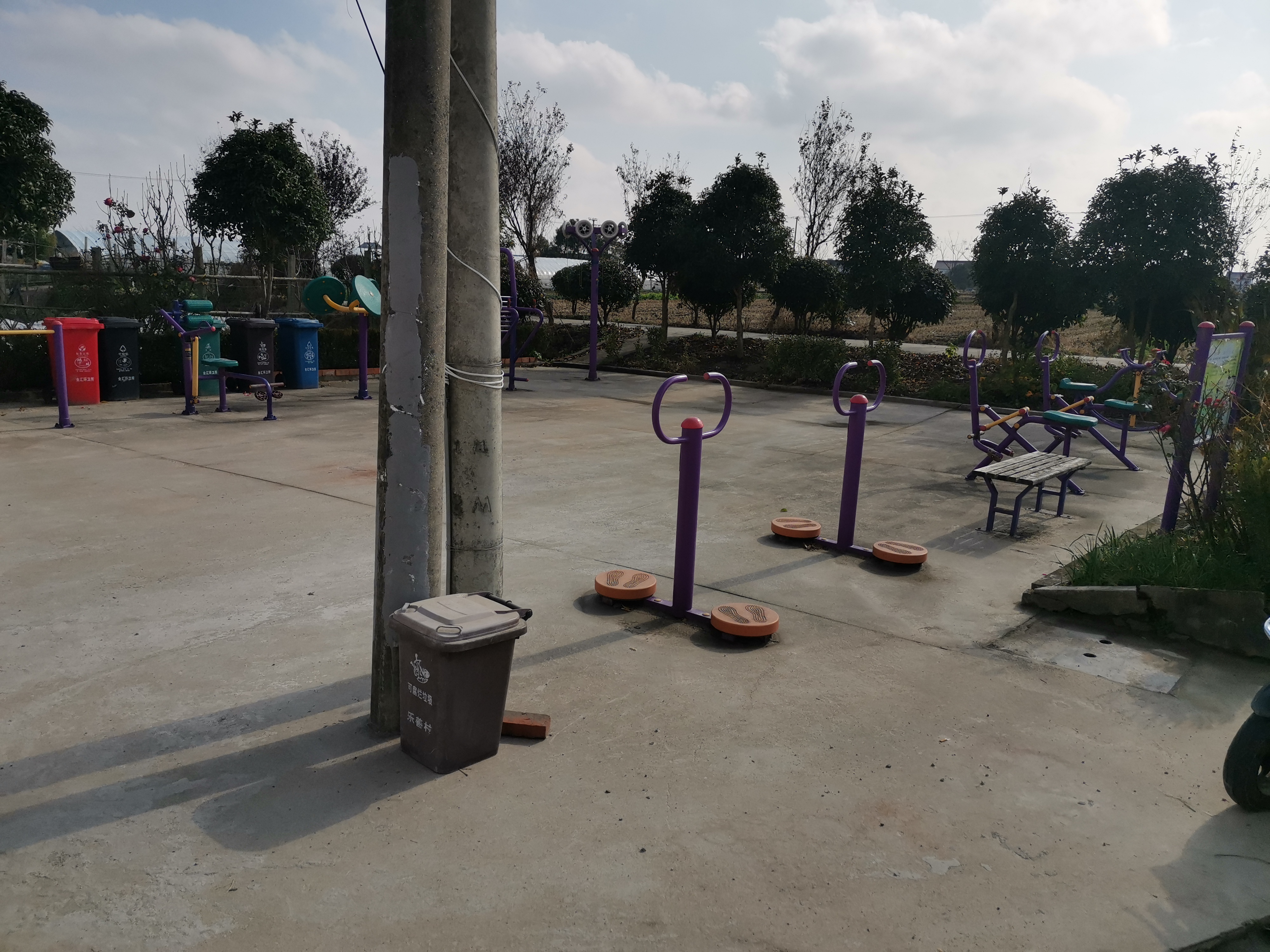 樂善村6組市民益智健身苑點