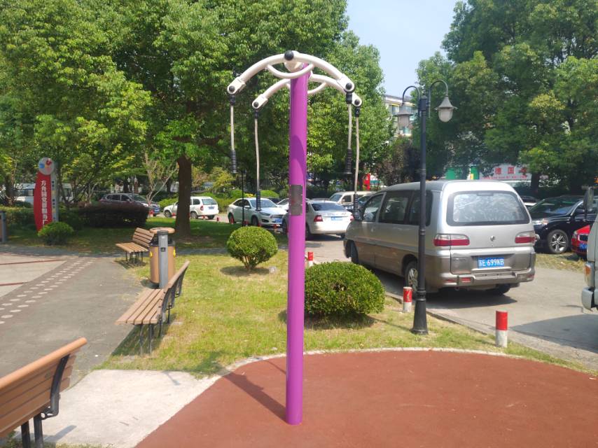 上肢牽引器(兩站位) 上肢牽引器(兩站位)