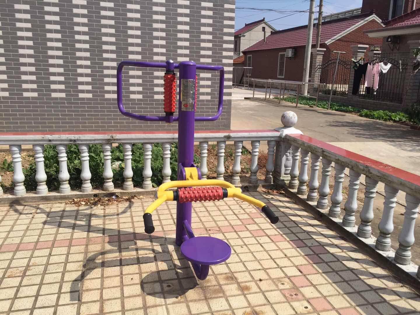 腰背按摩器 腰背按摩器