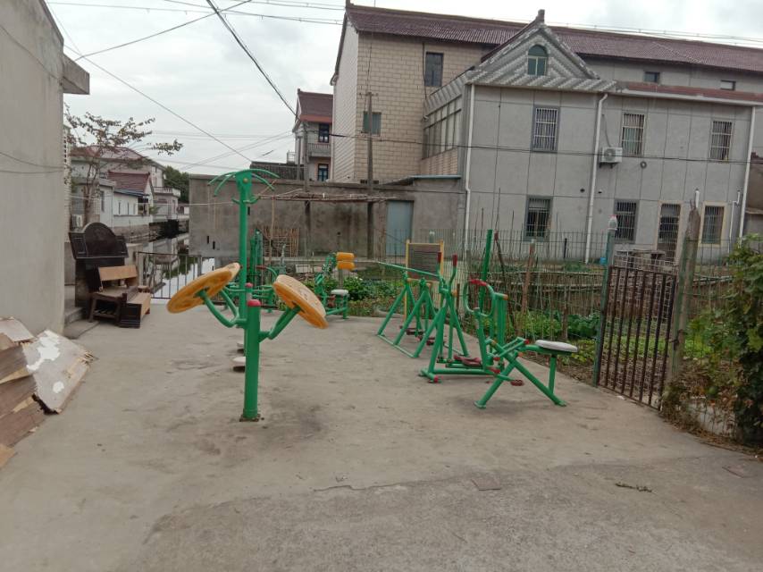 果園村1組健身點(diǎn)