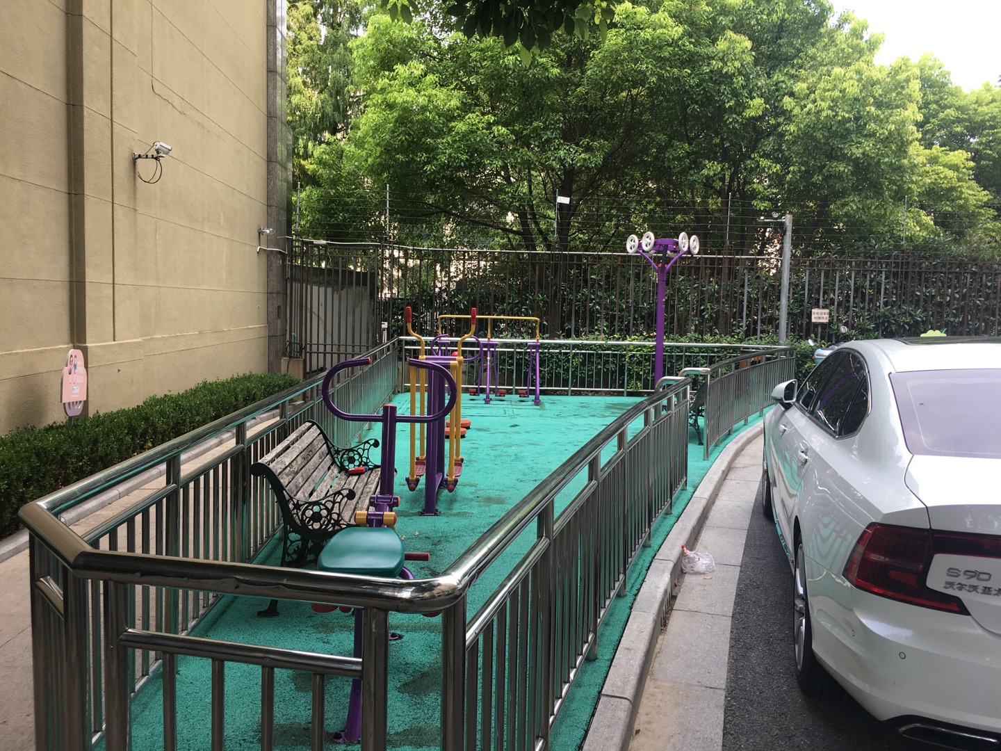 振宏居委 大成公館健身點(diǎn)