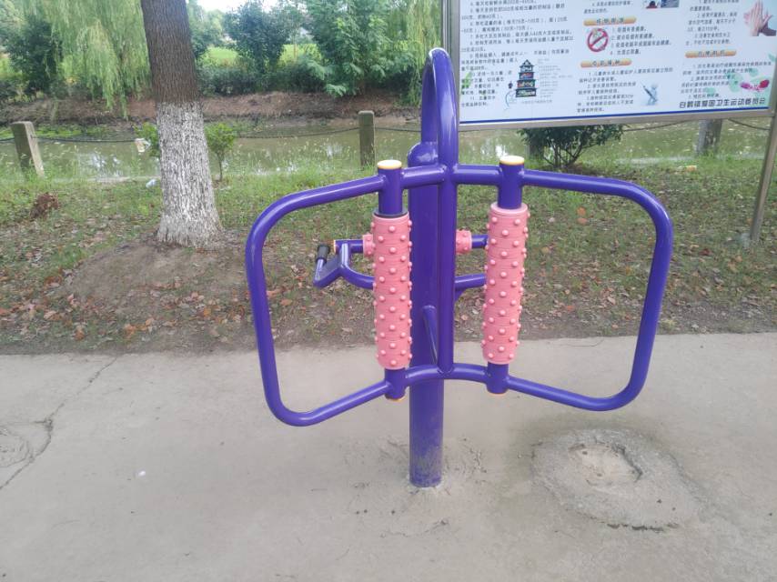 腰背按摩器 腰背按摩器