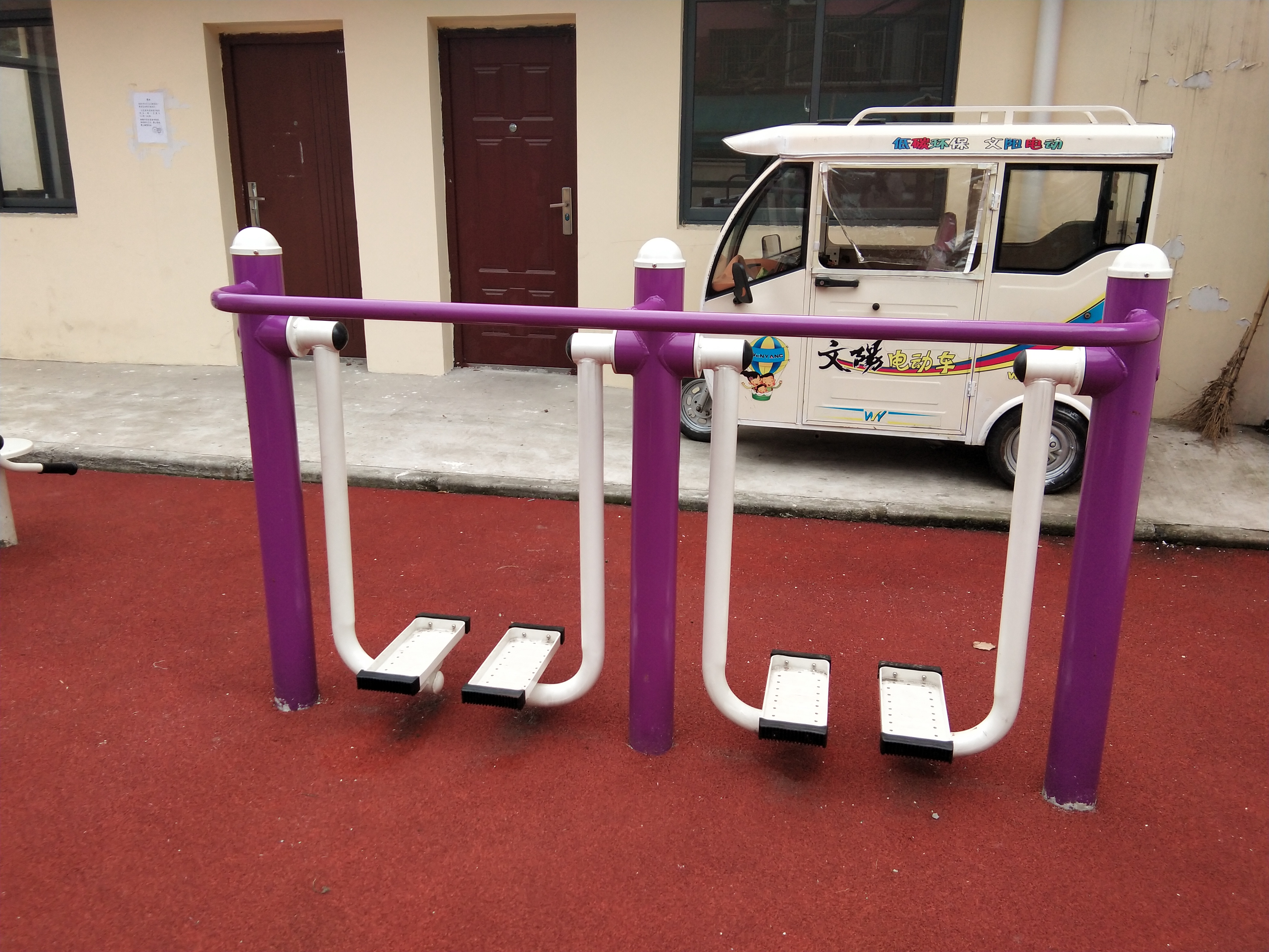 雙位漫步機 雙位漫步機