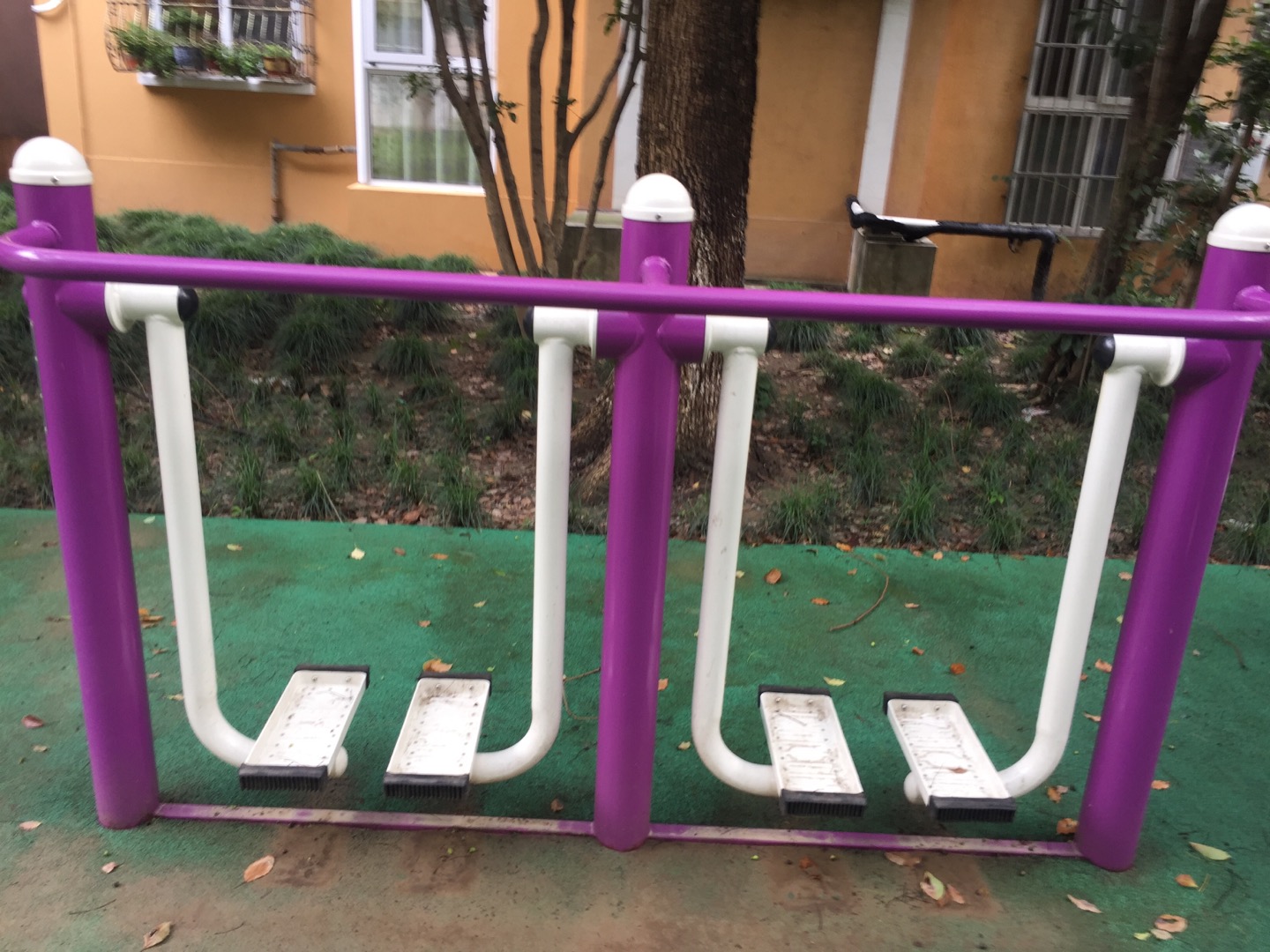 雙位漫步機(jī) 雙位漫步機(jī)